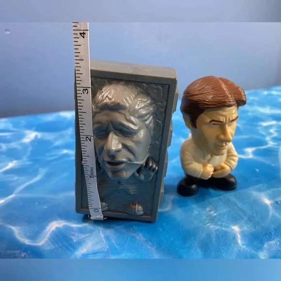 Star Wars - Han Solo in Carbonate - Burger King 2005 Toy - Picture 5 of 8